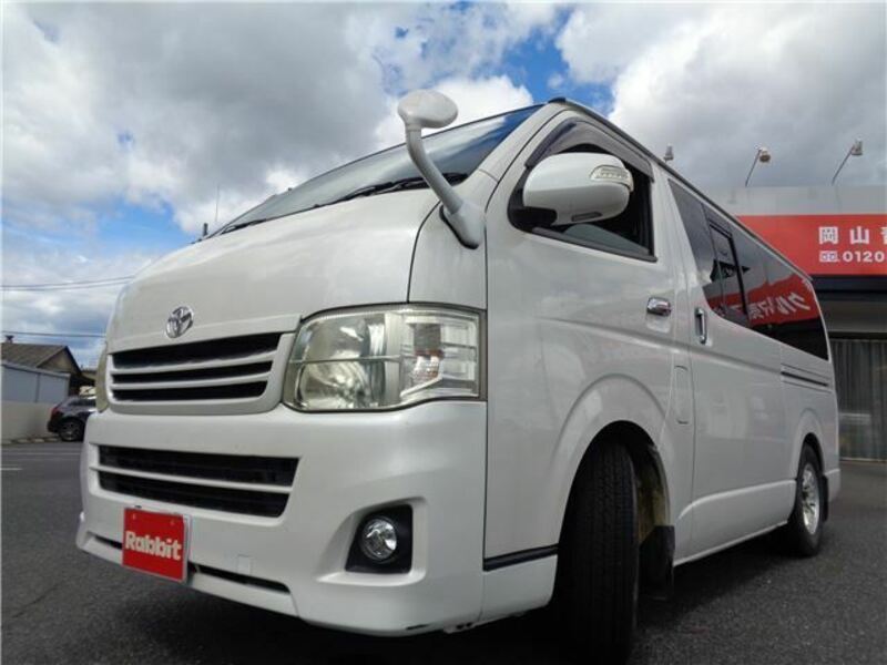 HIACE-8