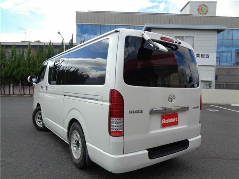 HIACE-10