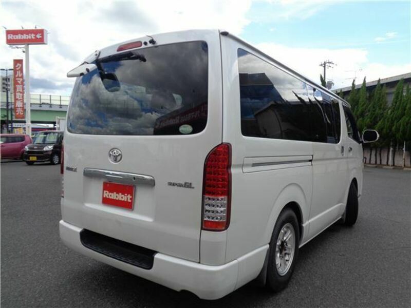 HIACE-11