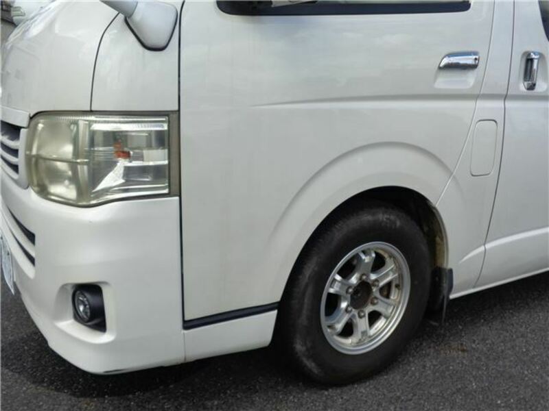 HIACE-41