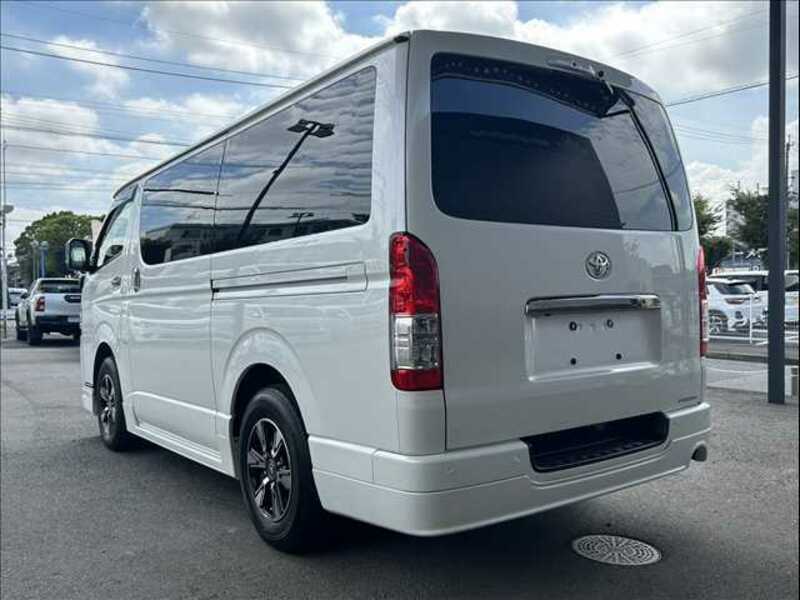 HIACE VAN-15