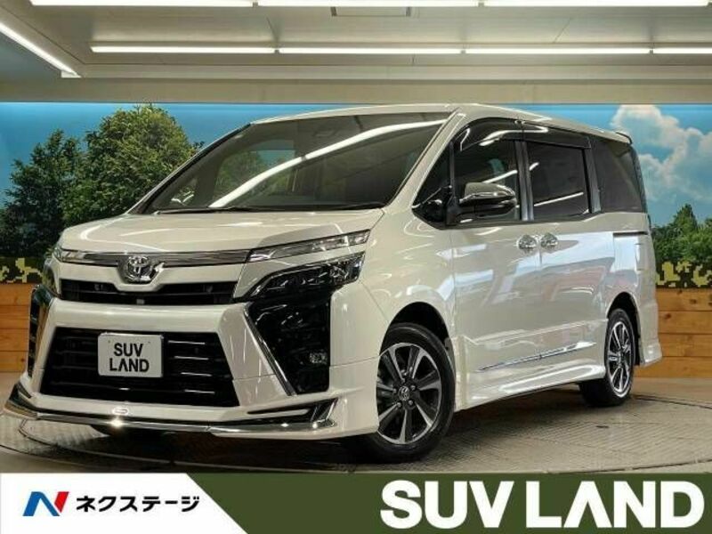 TOYOTA　VOXY