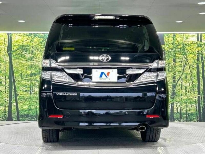 VELLFIRE-15