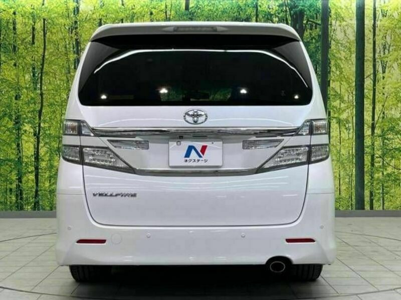 VELLFIRE-16