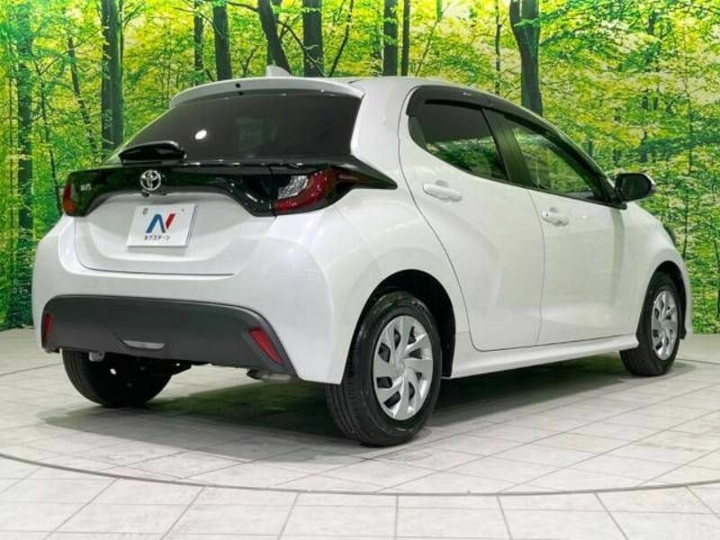 YARIS-17