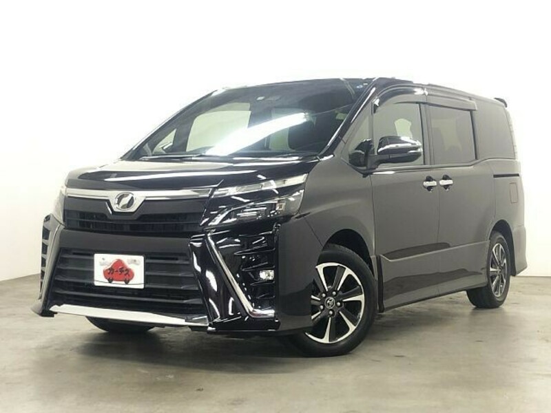 TOYOTA　VOXY