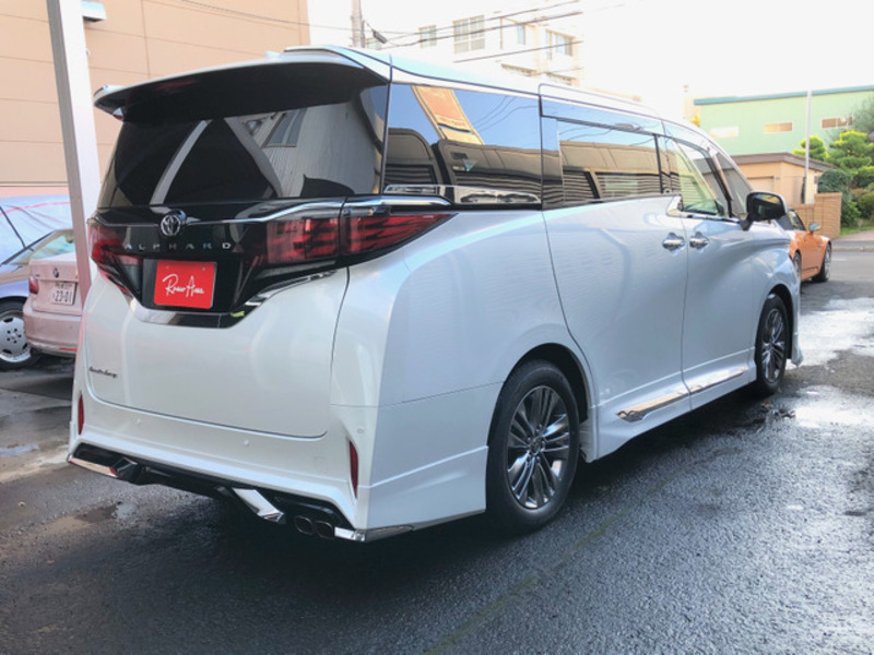 ALPHARD-12