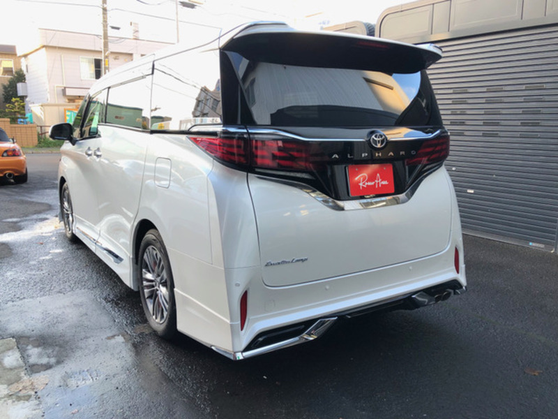 ALPHARD-8