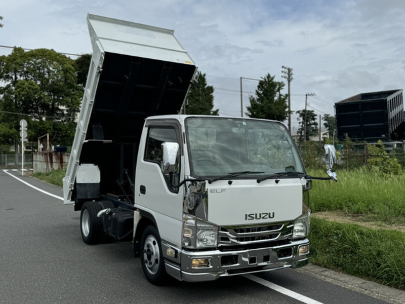 ISUZU　ELF