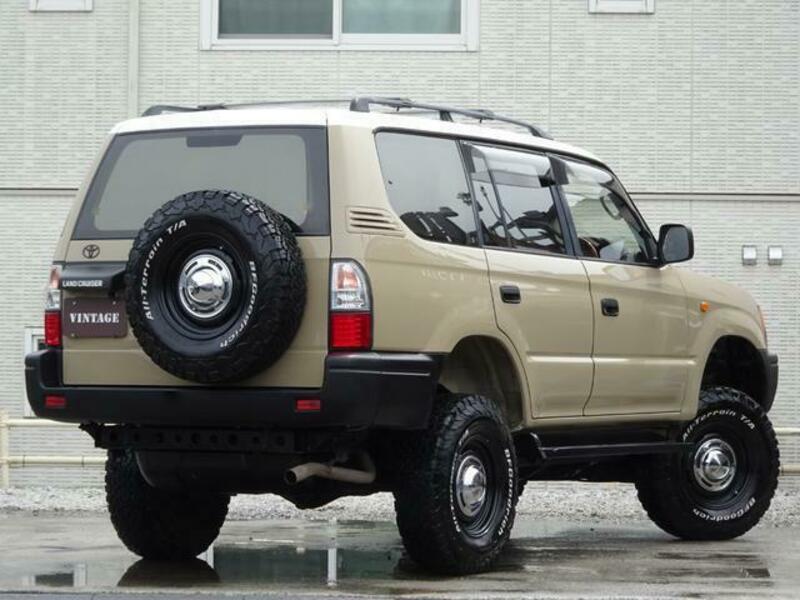 LAND CRUISER PRADO-11