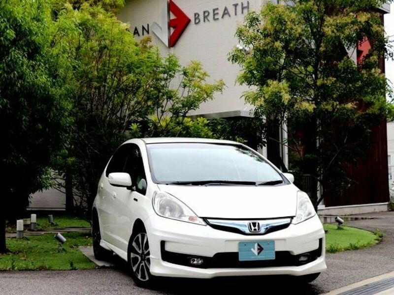 HONDA　FIT HYBRID