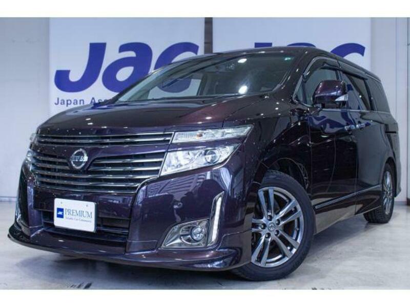 NISSAN　ELGRAND