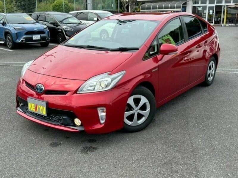 TOYOTA　PRIUS