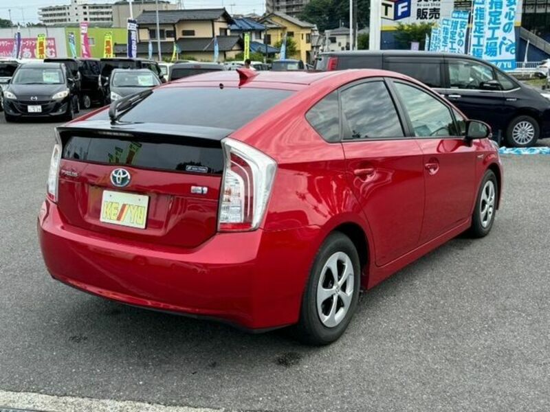 PRIUS-1