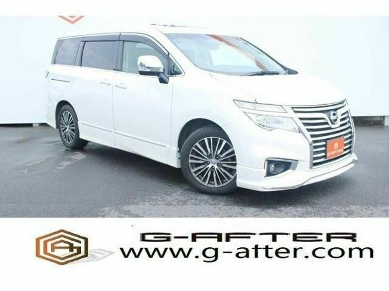 NISSAN　ELGRAND