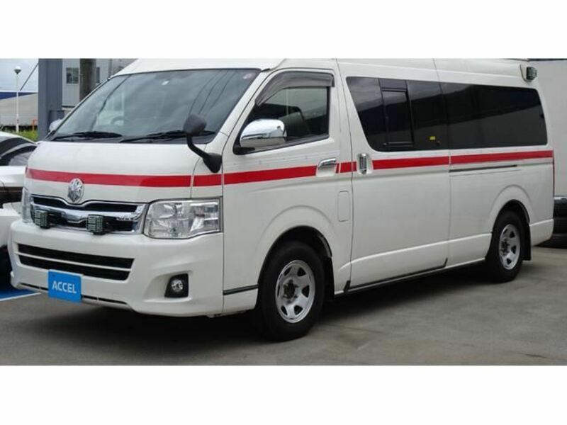 TOYOTA　HIACE VAN