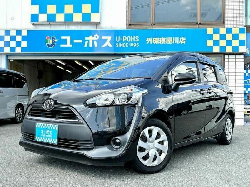 TOYOTA　SIENTA