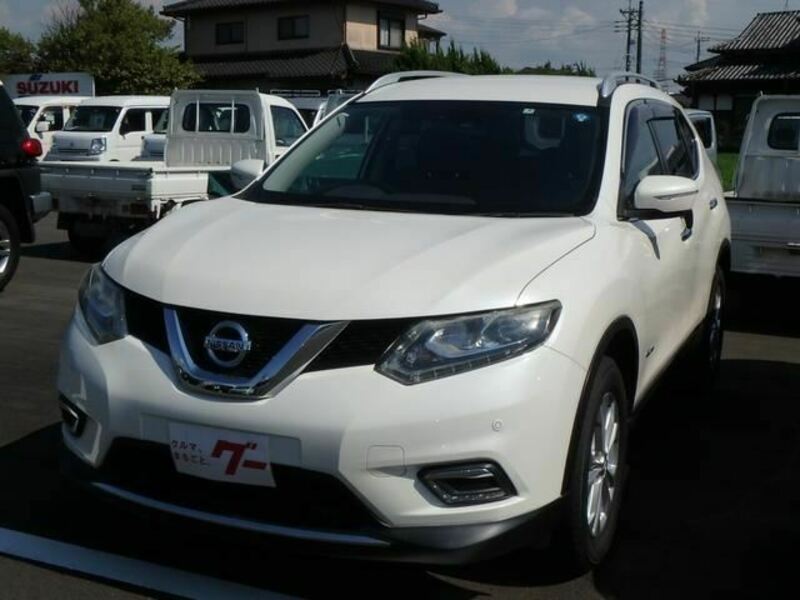 NISSAN　X-TRAIL