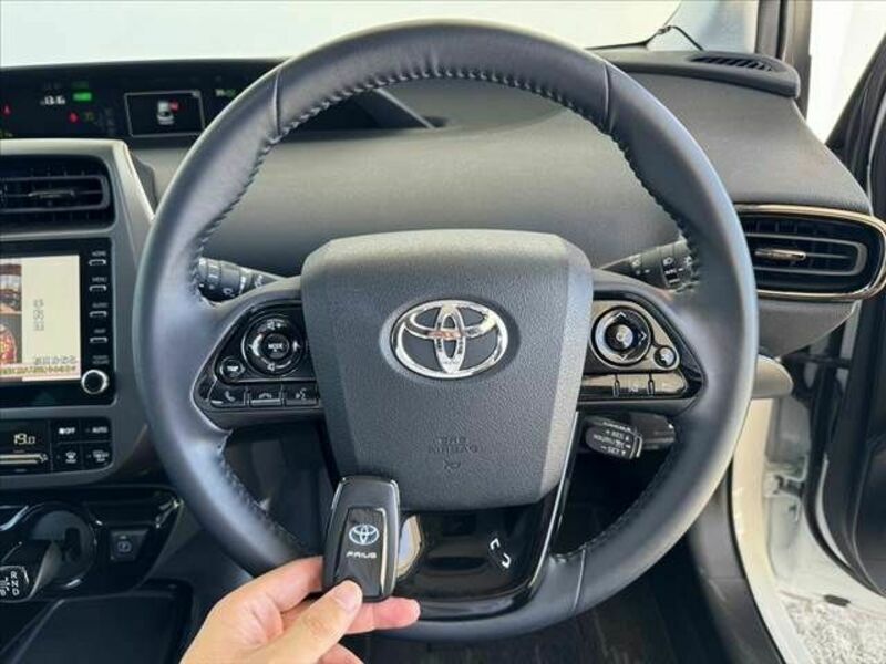 PRIUS-6