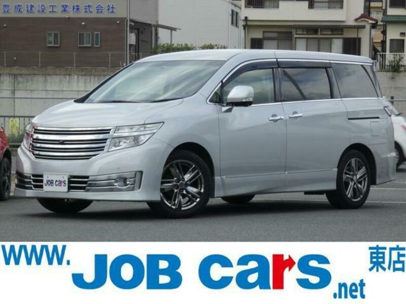 NISSAN　ELGRAND