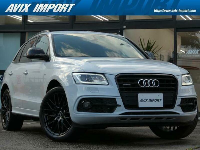 AUDI　Q5