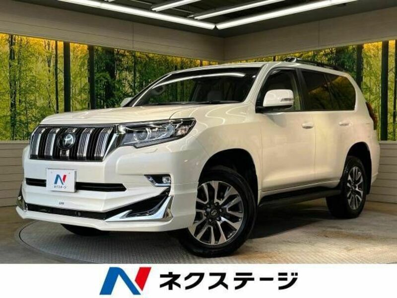 TOYOTA　LAND CRUISER PRADO