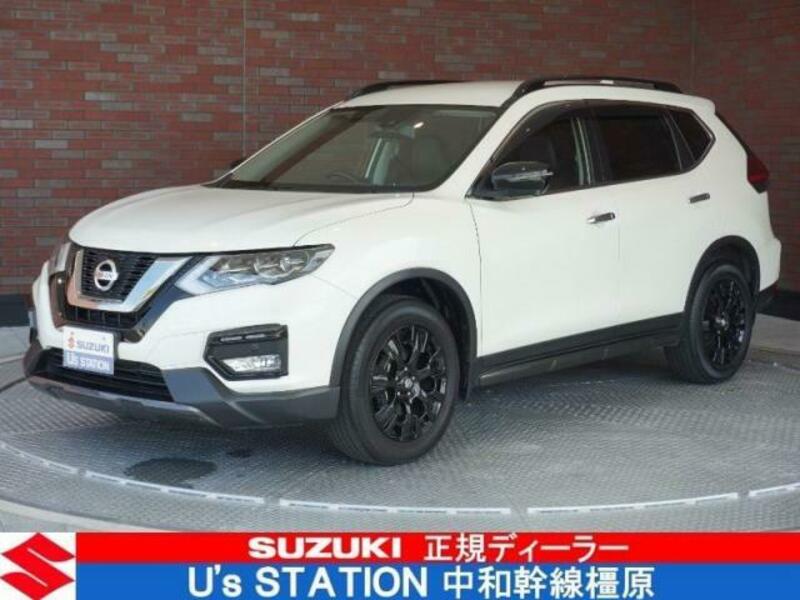 NISSAN　X-TRAIL