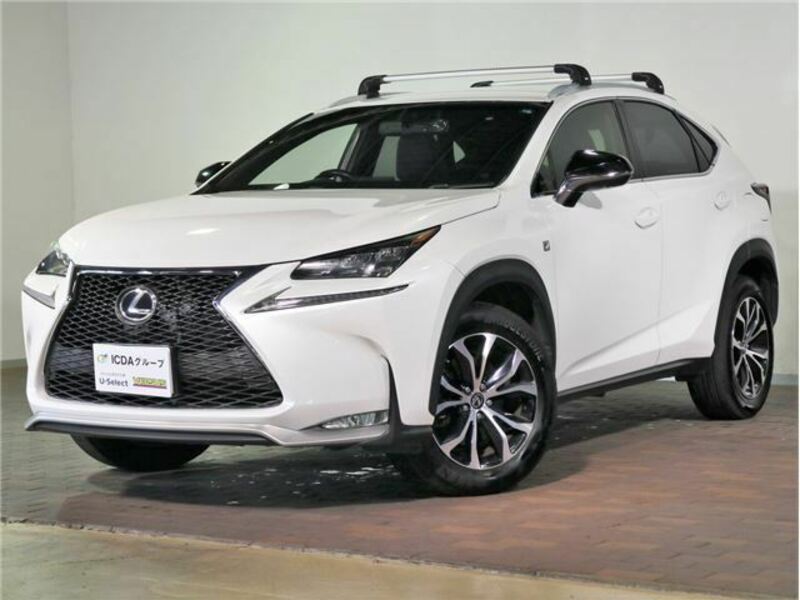 LEXUS　NX