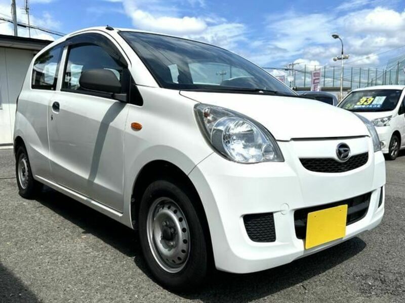 DAIHATSU　MIRA