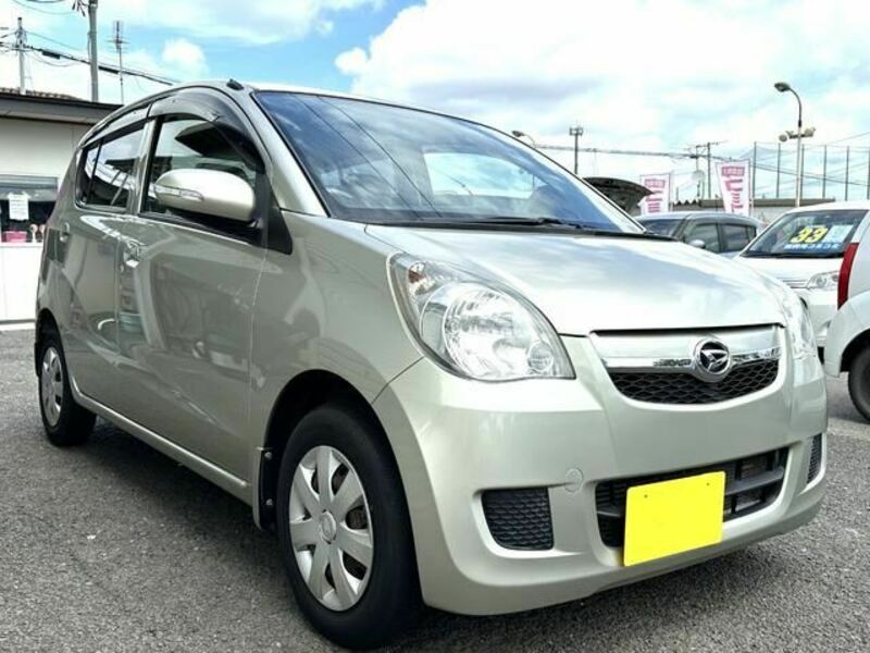 DAIHATSU　MIRA