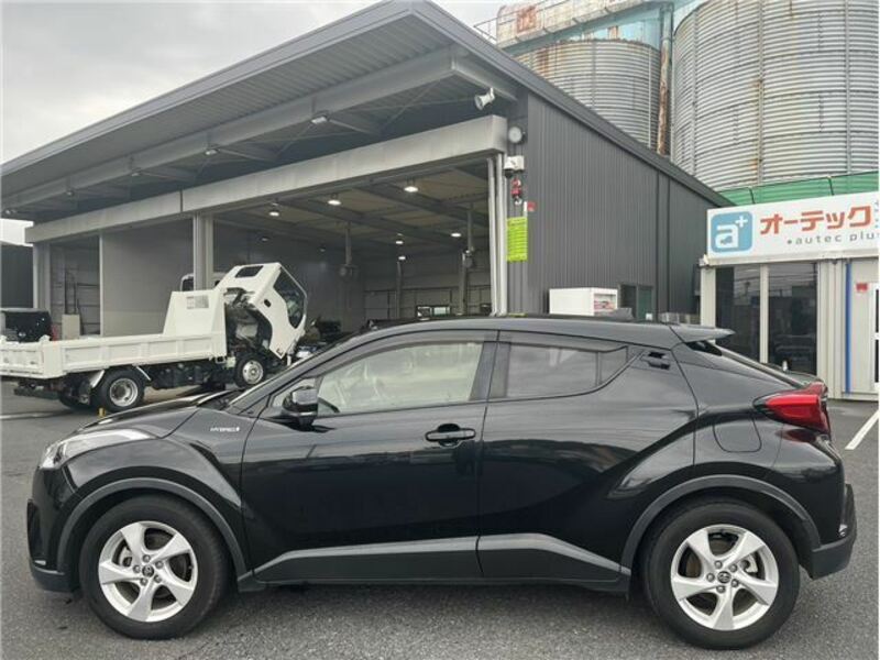 C-HR-7