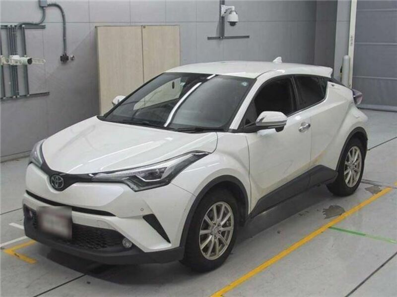 TOYOTA　C-HR