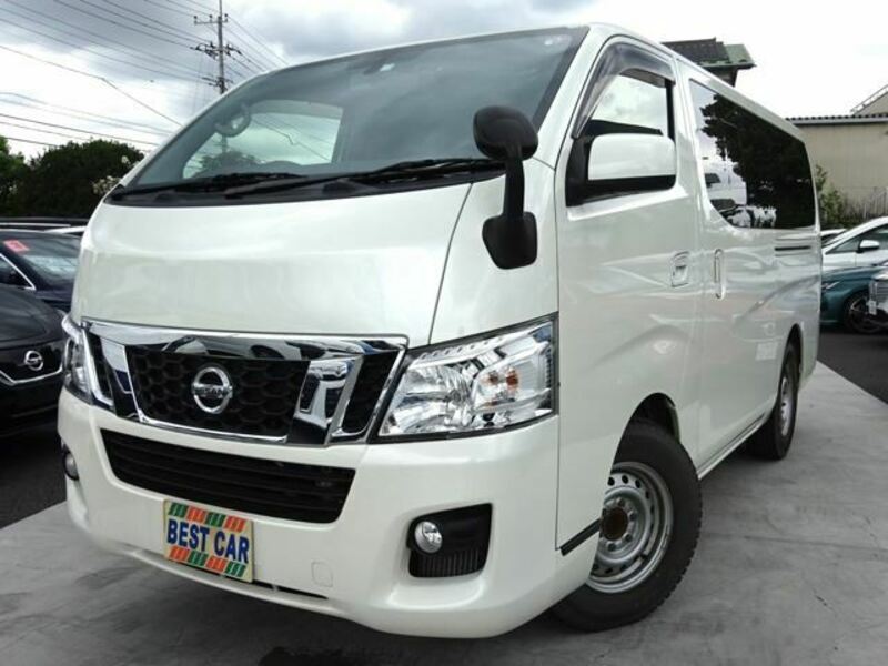 NISSAN　NV350 CARAVAN