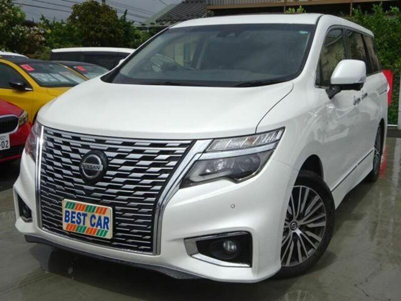 NISSAN　ELGRAND