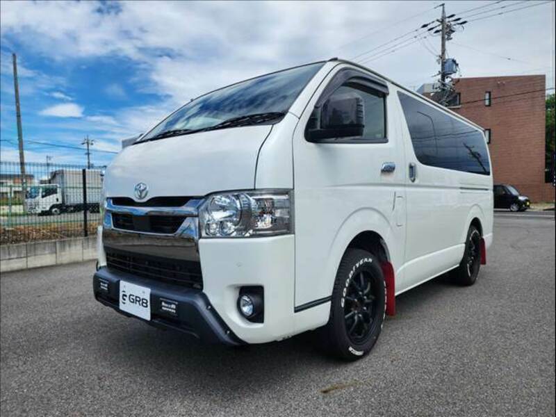 HIACE VAN-11