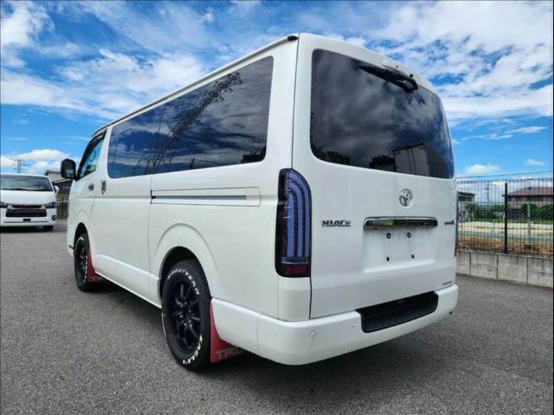 HIACE VAN-15