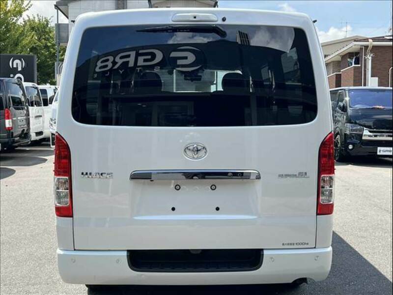 HIACE VAN-2