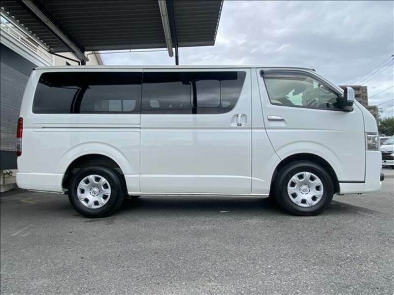 HIACE VAN-12