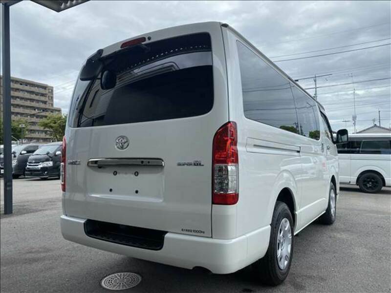 HIACE VAN-14