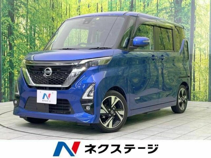 NISSAN　ROOX