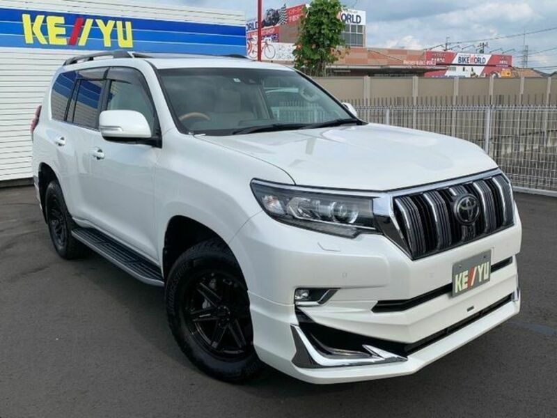 LAND CRUISER PRADO-3