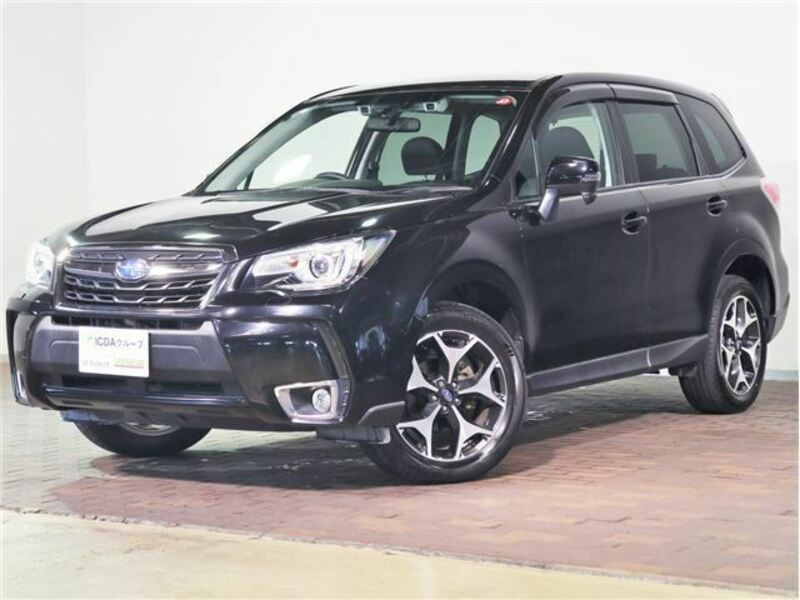 SUBARU　FORESTER