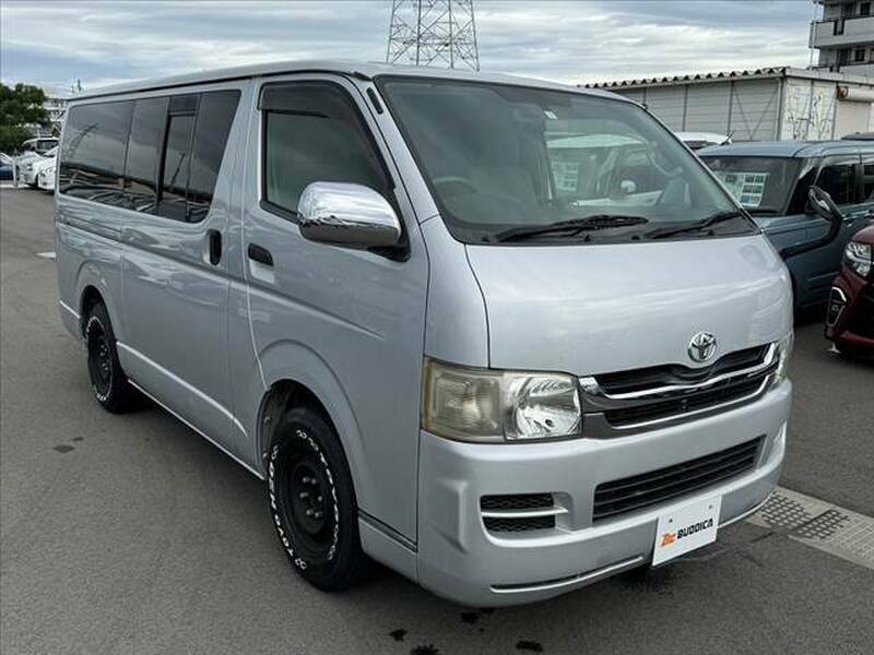 HIACE VAN-7