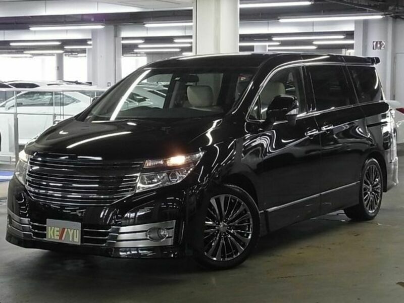 NISSAN　ELGRAND