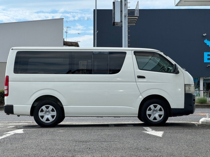 HIACE VAN-4