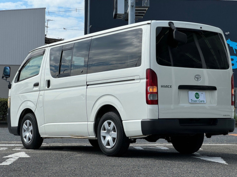 HIACE VAN-3