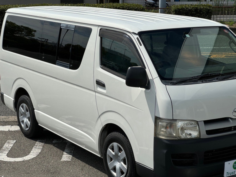 HIACE VAN-9