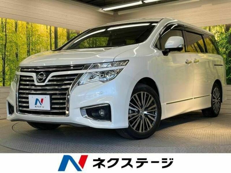 NISSAN　ELGRAND