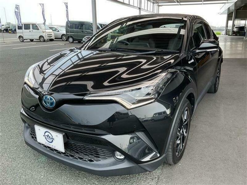 TOYOTA　C-HR