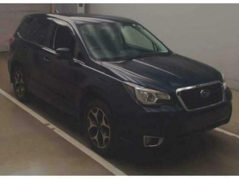 SUBARU　FORESTER